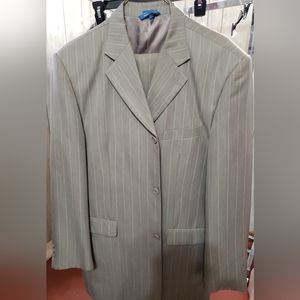 Mans Suit..DO NOT BUNDLE!!